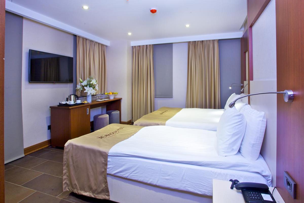 The Coach Hotel อิสตันบูล ภายนอก รูปภาพ