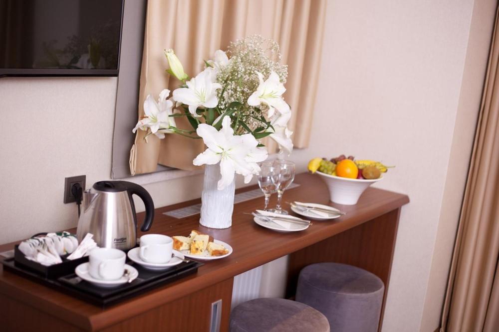 The Coach Hotel อิสตันบูล ภายนอก รูปภาพ